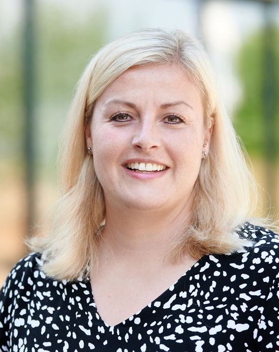 Portrait von Bea Schmidberger